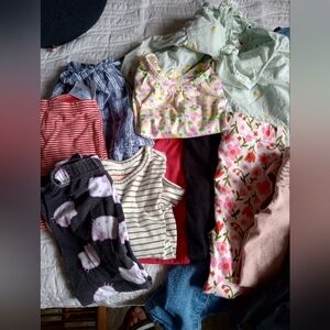 Colorful Kids' Clothing Bundle! 21 Pieces. Most Are 3T Some Are 4T.